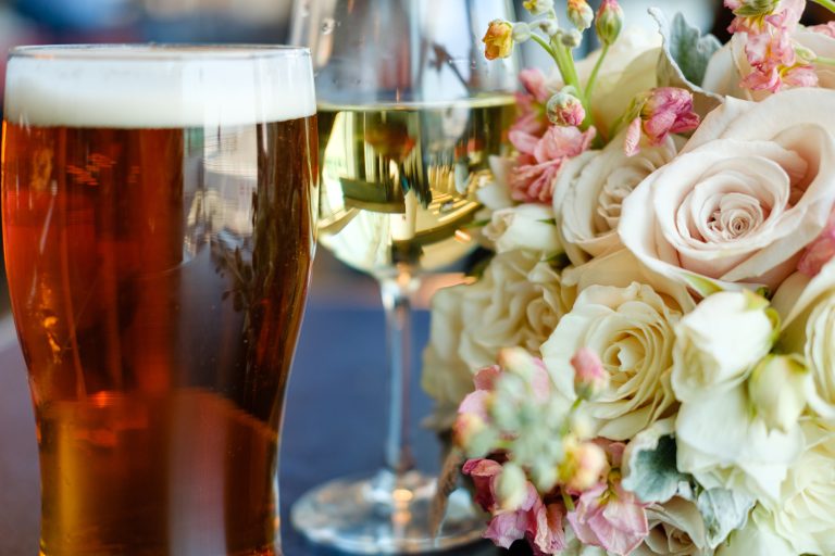 Serving Draft Beer at Your Wedding or Event | DIY ARTICLE